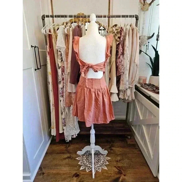 Free People Women's S Rose Tie-Back Erin Apron Mini Dress with Ruffle Sleeves - Picture 2 of 9